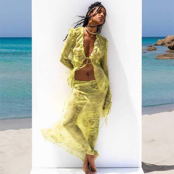 Rat & Boa Cobra Blouse - Picture 1 of 6